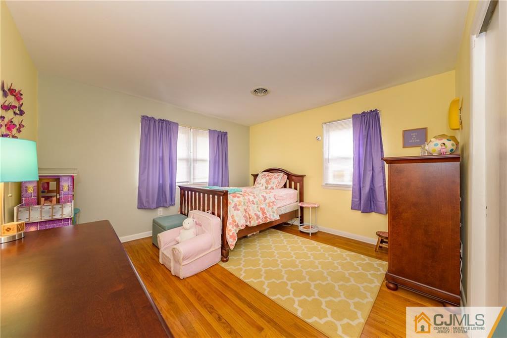 23 Winding Way Hamilton, NJ 08620 - Photo 15 of 25 Gallery Image 15