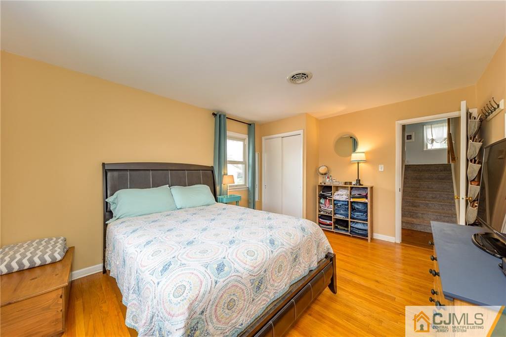 23 Winding Way Hamilton, NJ 08620 - Photo 18 of 25 Gallery Image 18