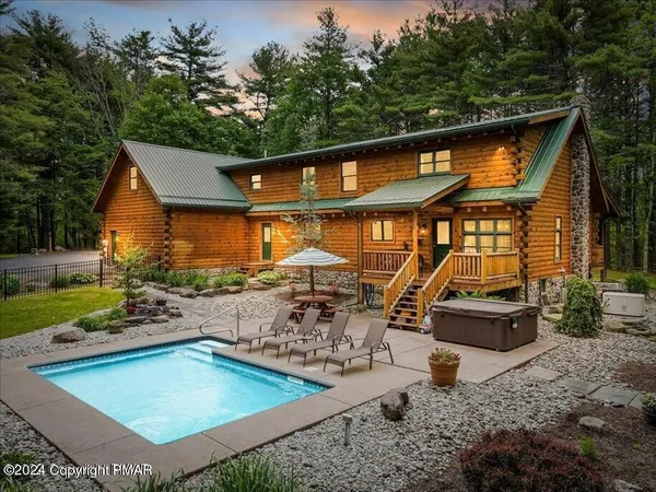 $4,000 | 899 Lower Swiftwater Road, Cresco, PA 18326