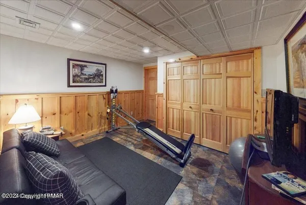 $4,000 | 899 Lower Swiftwater Road, Cresco, PA 18326