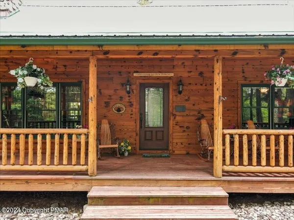 $4,000 | 899 Lower Swiftwater Road, Cresco, PA 18326