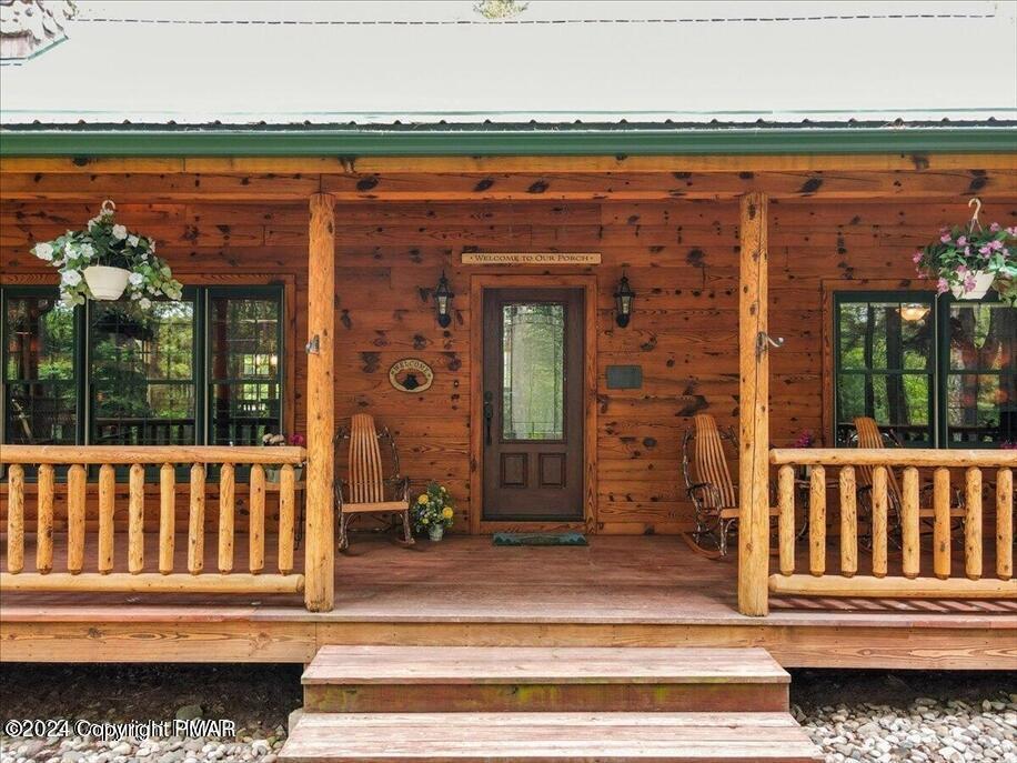 899 Lower Swiftwater Road Cresco, PA 18326 - Photo 4 of 48 899_7