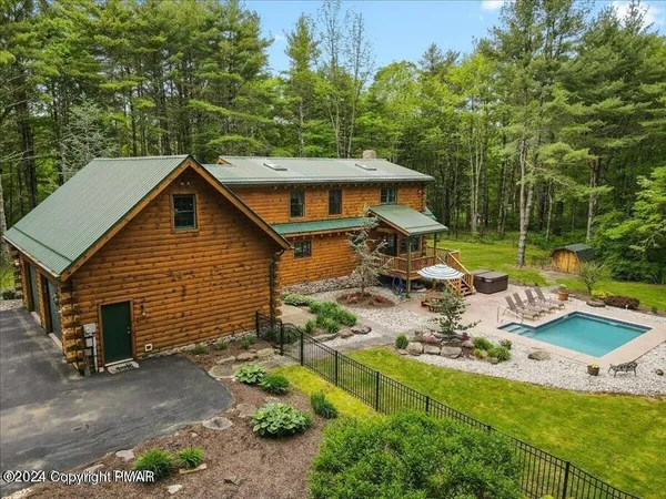 $4,000 | 899 Lower Swiftwater Road, Cresco, PA 18326