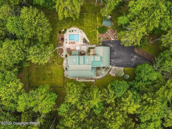 $4,000 | 899 Lower Swiftwater Road, Cresco, PA 18326