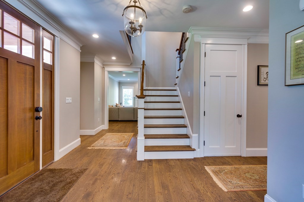 322 Maynard Road Sudbury, MA 01776 - Photo 5 of 16