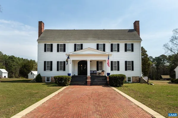 $800,000 | 14910 Western Mill Road, Lawrenceville, VA 23868