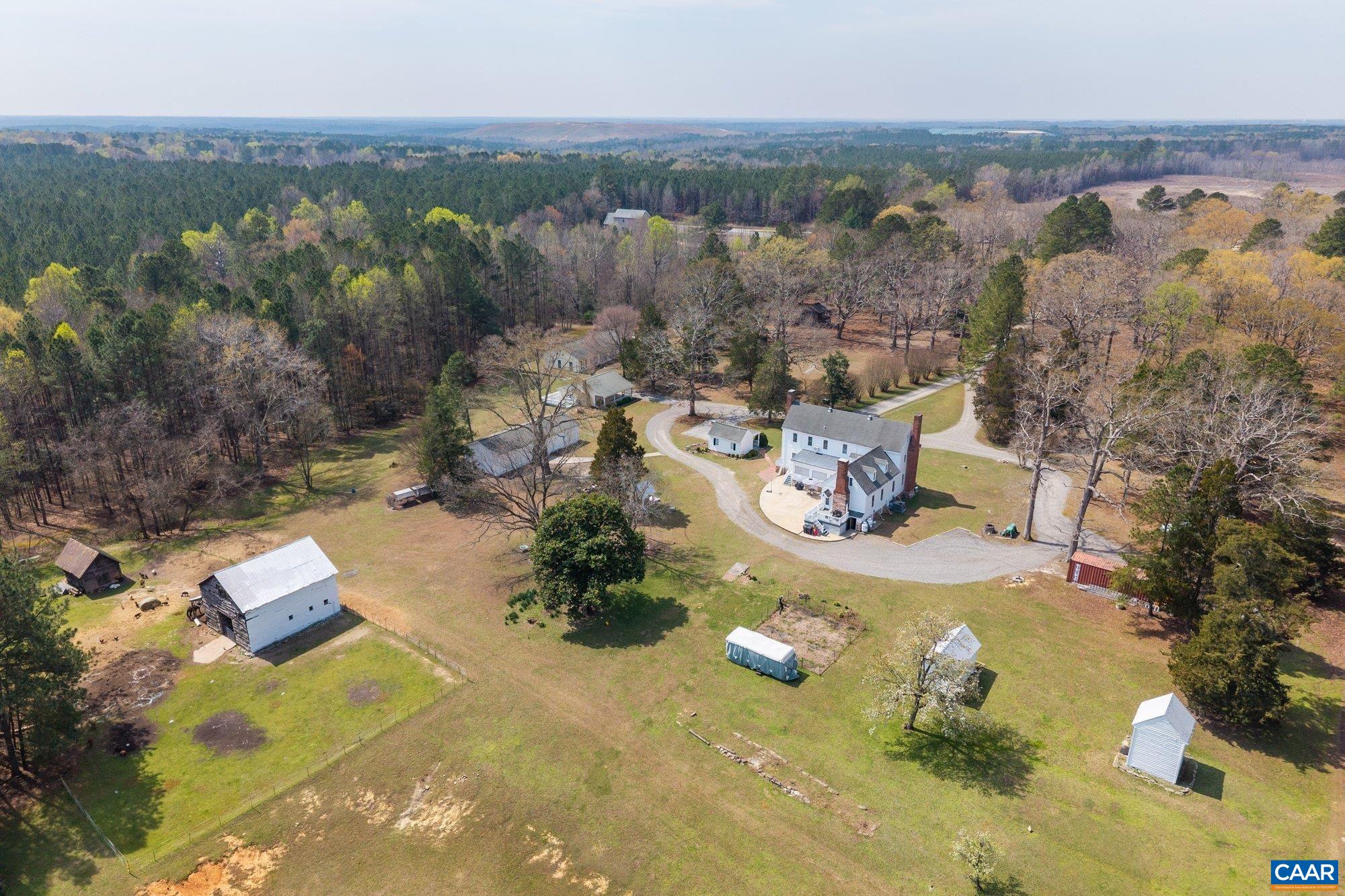 14910 Western Mill Road Lawrenceville, VA 23868 - Photo 6 of 73