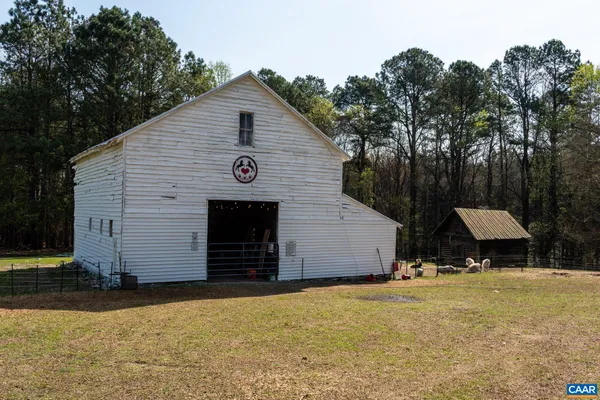 $800,000 | 14910 Western Mill Road, Lawrenceville, VA 23868