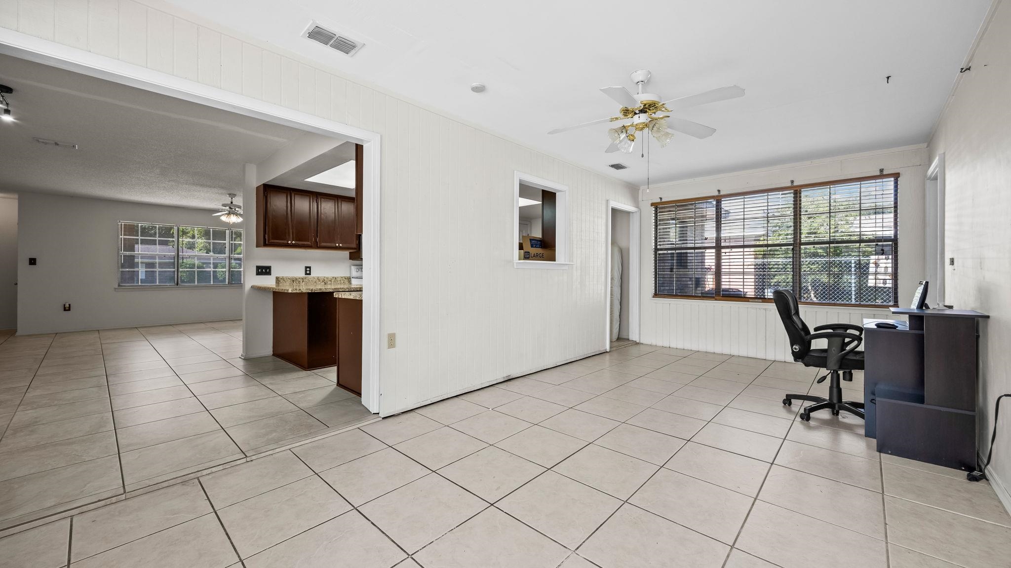 522 West Amanda Avenue Foley, AL 36535 - Photo 12 of 42 Office