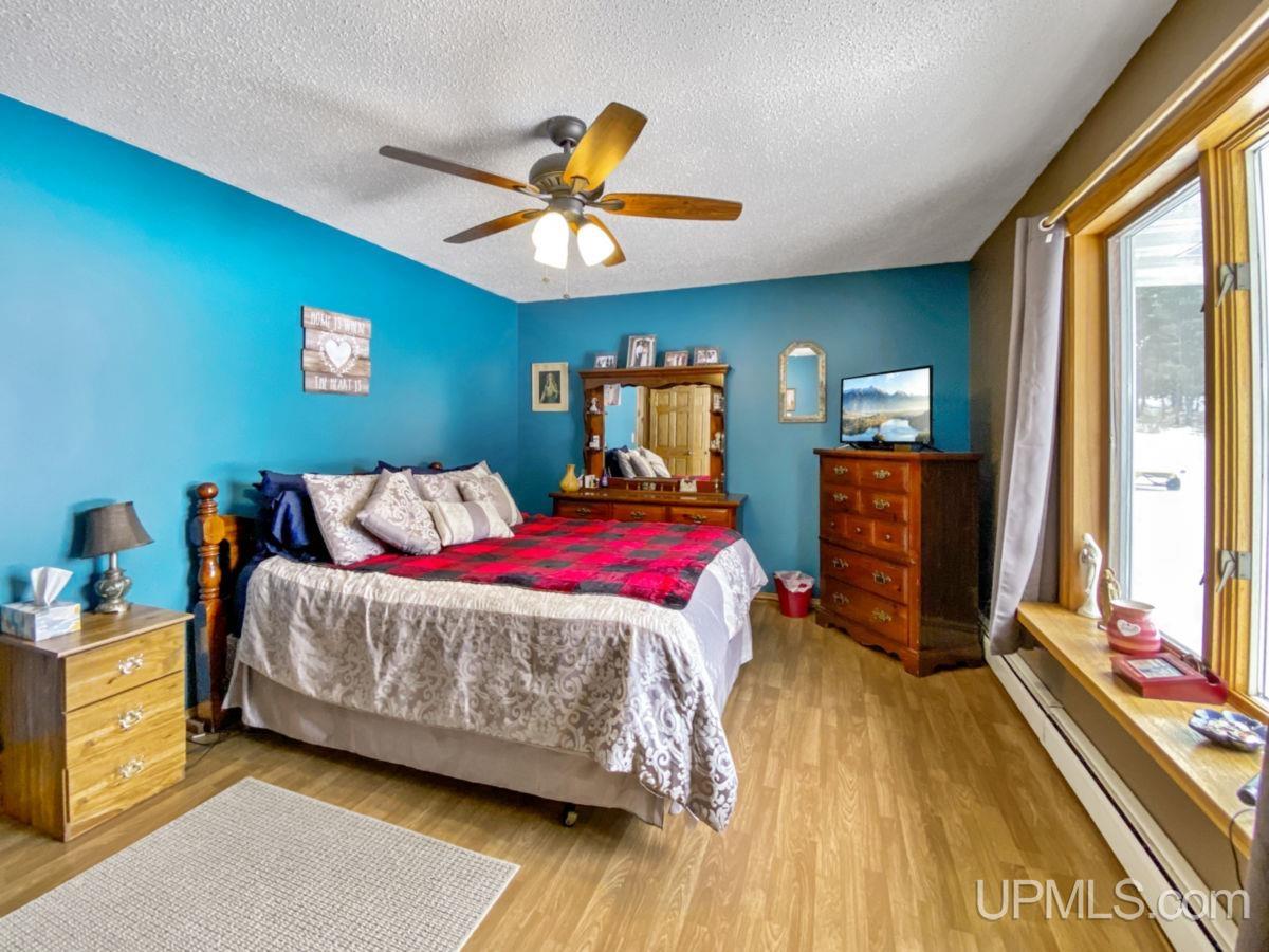 N1258 Old 8 Road Norway, MI 49870 - Photo 11 of 40 Gallery Image 11