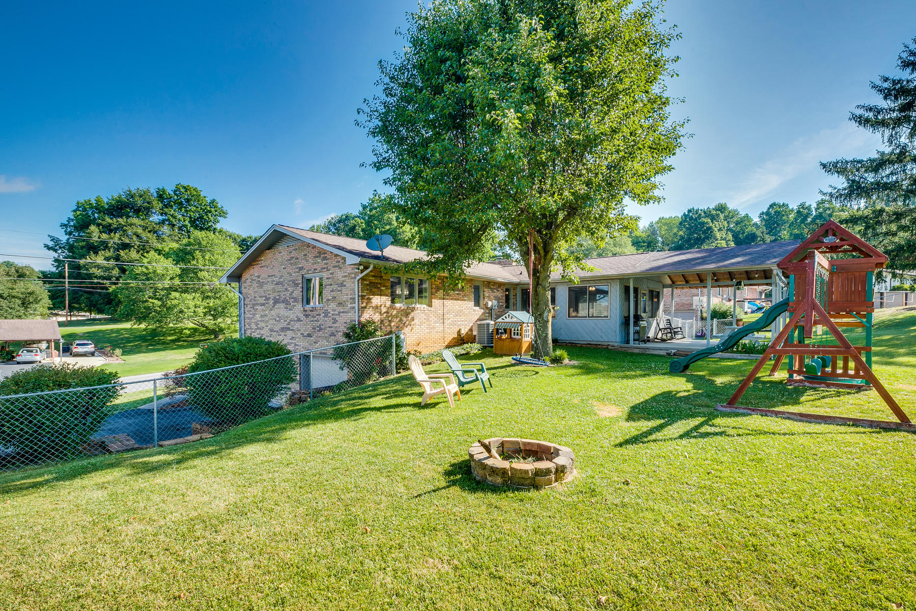 416 Montezuma Road Kingsport, TN 37664 - Photo 35 of 39 040