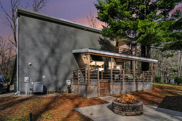 $269,995 | 10510 East Orange Street, Monterey, IN 46960