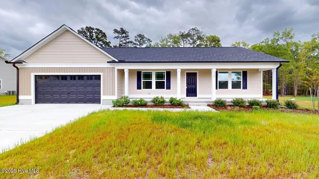 $275,900 | 302 Grand Oaks Drive, Goldsboro, NC 27530