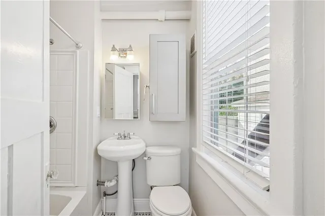 $850 | Undisclosed Address, New Orleans, LA 70125