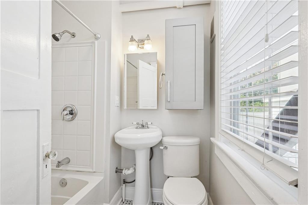 3428 Delachaise Street, Unit B New Orleans, LA 70125 - Photo 12 of 13