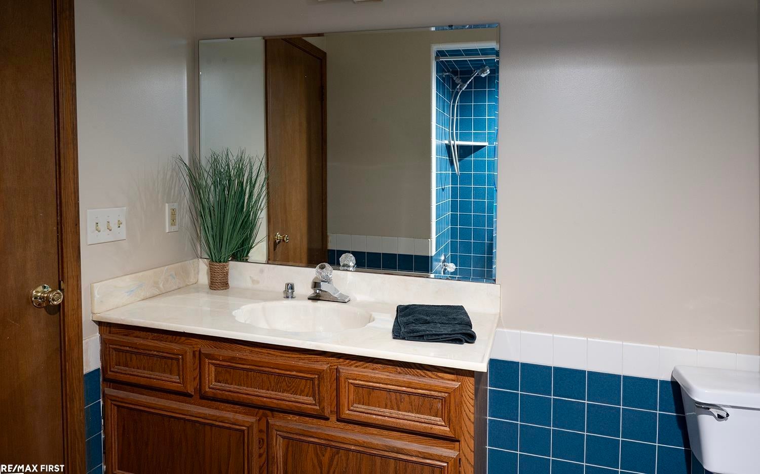 48315 Walden Road Macomb, MI 48044 - Photo 27 of 34 Gallery Image 27