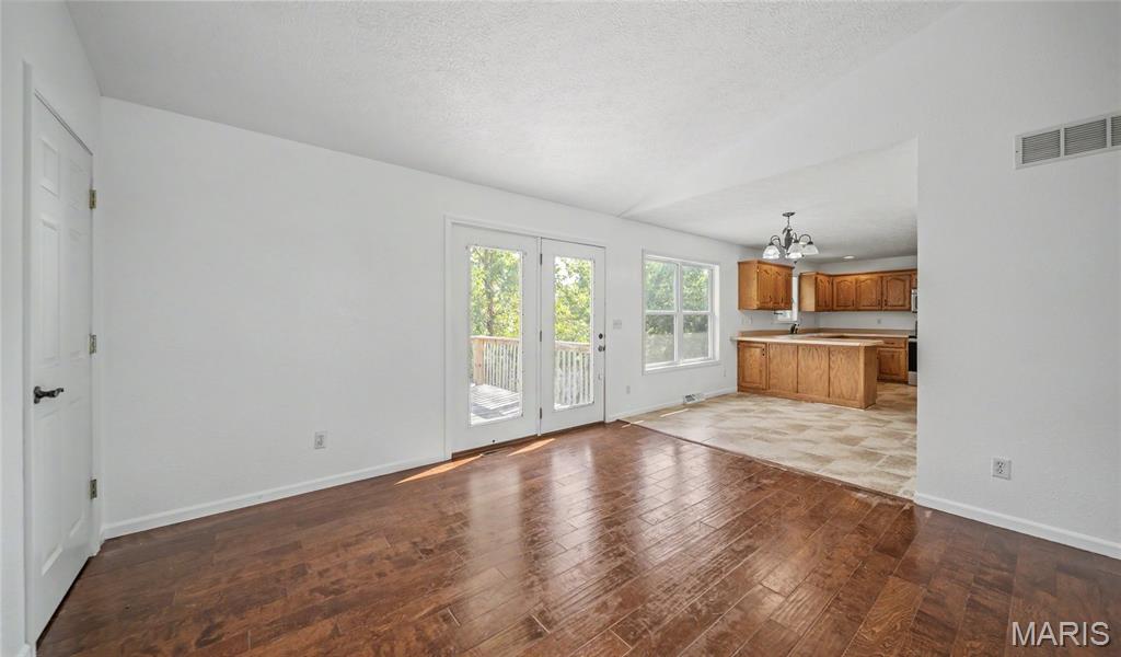162 Sawmill Road St. Robert, MO 65584 - Photo 5 of 35 Gallery Image 5