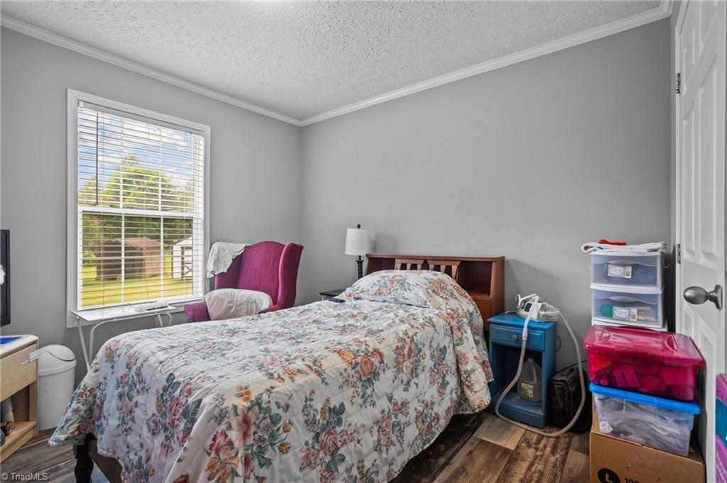 1792 Hill Road Lexington, NC 27292 - Photo 10 of 48 3rd bedroom with ample closet storage.