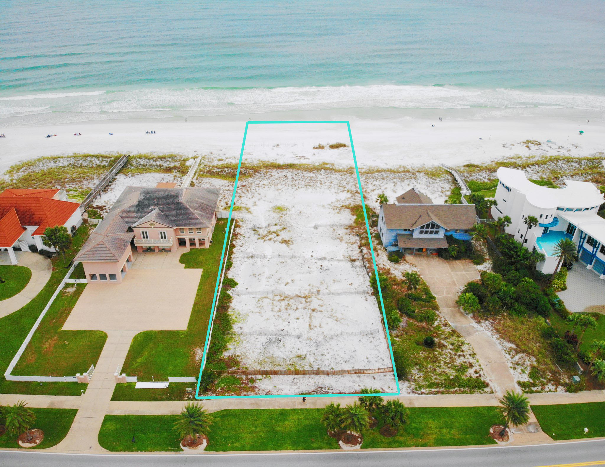 622 Gulf Shore Drive Destin, FL 32541 - Photo 1 of 4 an aerial view of residential houses with outdoor space