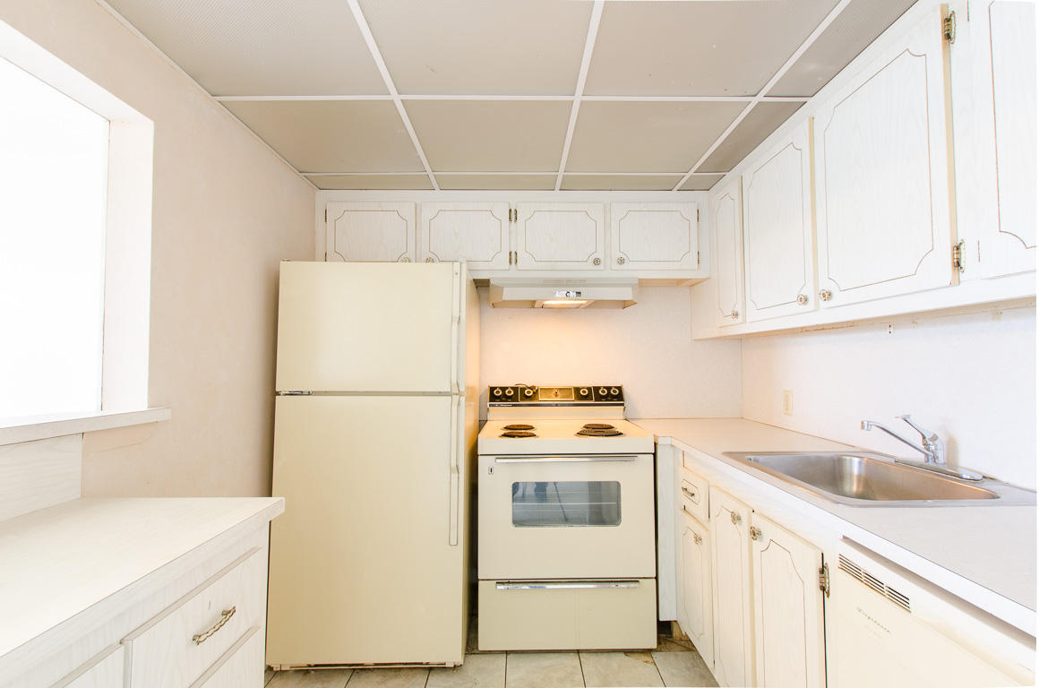 83 Fanshaw B Boca Raton, FL 33434 - Photo 6 of 36 Kitchen