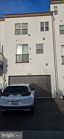 $3,200 | 14067 Marketcenter Drive, Clarksburg, MD 20871