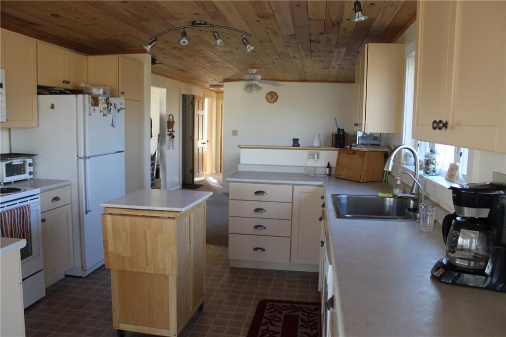 299 Clary Hill Road Warren, ME 04864 - Photo 9 of 34 Photo
