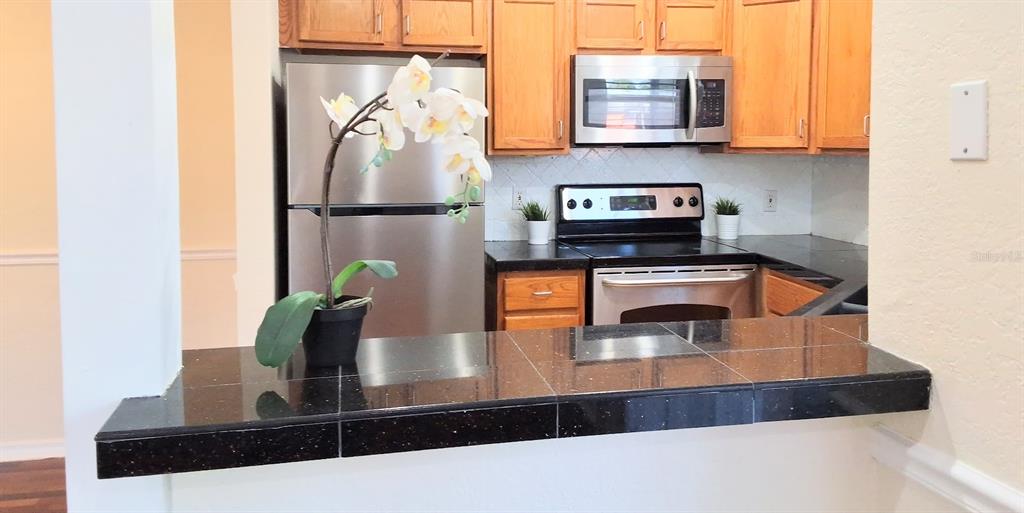 2905 Antique Oaks Circle, Unit 6 Winter Park, FL 32792 - Photo 2 of 21