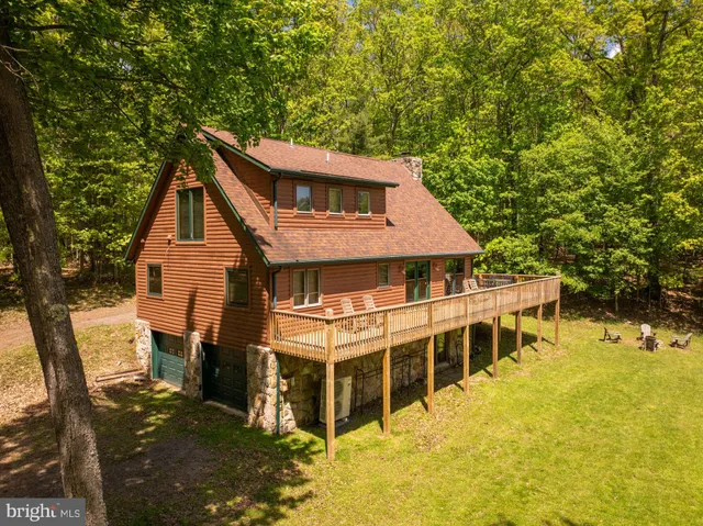 $1,100,000 | 127 Paradise Heights, Oakland, MD 21550