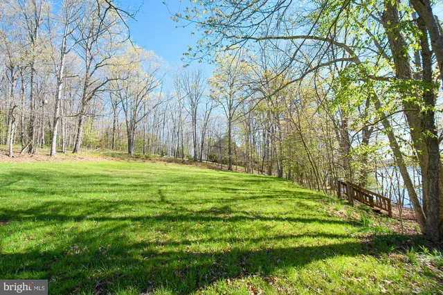 $1,100,000 | 127 Paradise Heights, Oakland, MD 21550