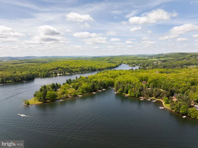 $1,100,000 | 127 Paradise Heights, Oakland, MD 21550