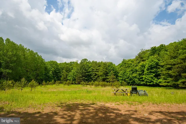 $1,100,000 | 127 Paradise Heights, Oakland, MD 21550