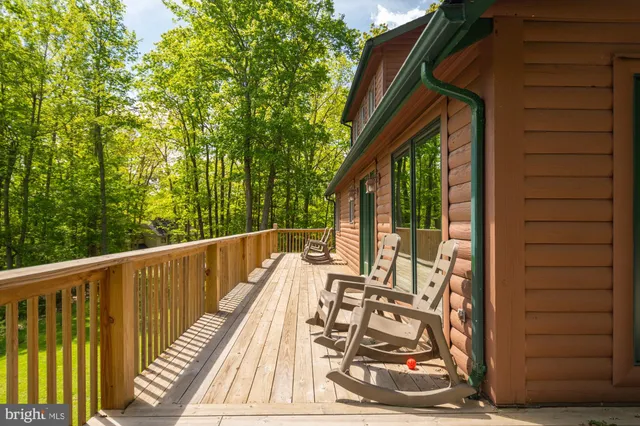 $1,100,000 | 127 Paradise Heights, Oakland, MD 21550