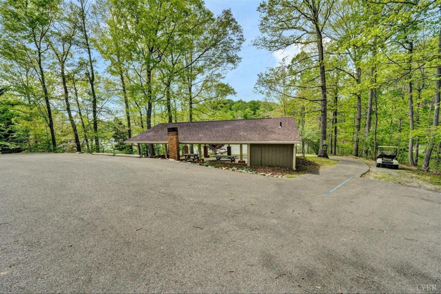 60 Old Barn Road Moneta, VA 24121 - Photo 17 of 31