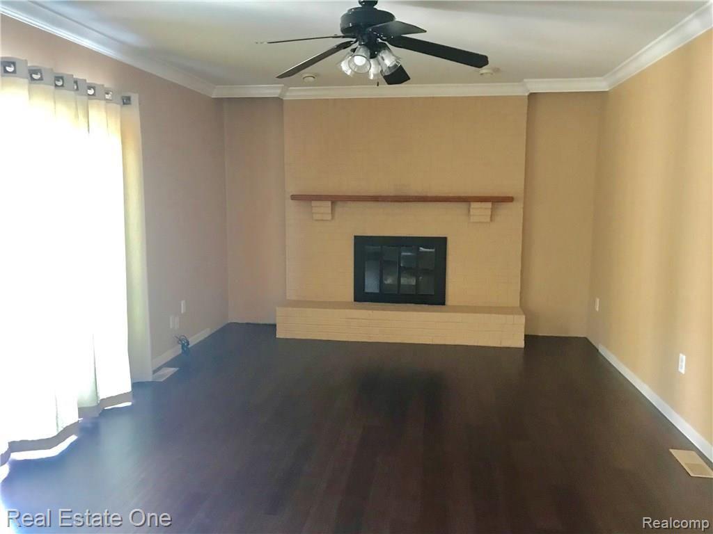 32461 West 13 Mile Road Farmington Hills, MI 48334 - Photo 11 of 22