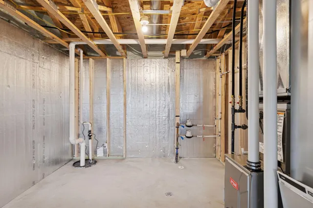 $419,900 | 437 Coyote Way, New Richmond, WI 54017