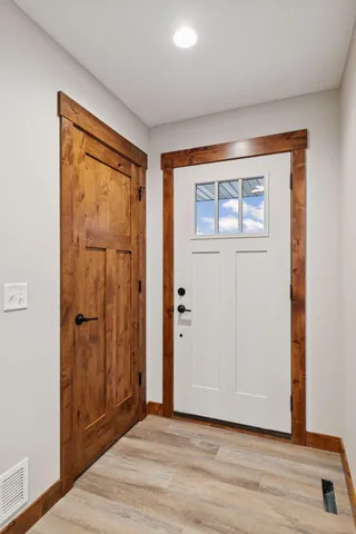 $419,900 | 437 Coyote Way, New Richmond, WI 54017