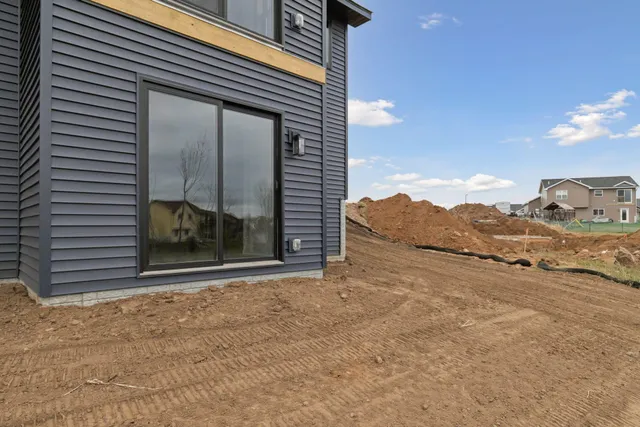 $419,900 | 437 Coyote Way, New Richmond, WI 54017