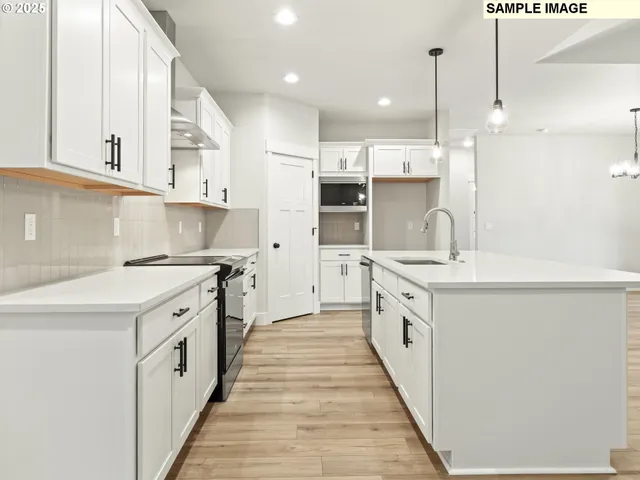 $619,900 | 3329 Northeast Justus Avenue, Unit 74, Estacada, OR 97023