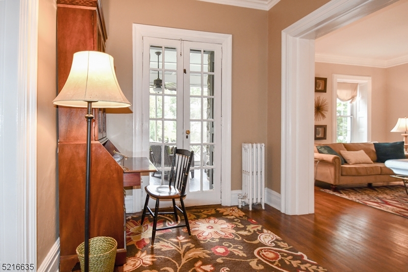 15 Euclid Avenue, Unit 3 Summit, NJ 07901 - Photo 9 of 10 a dining room with furniture and a window