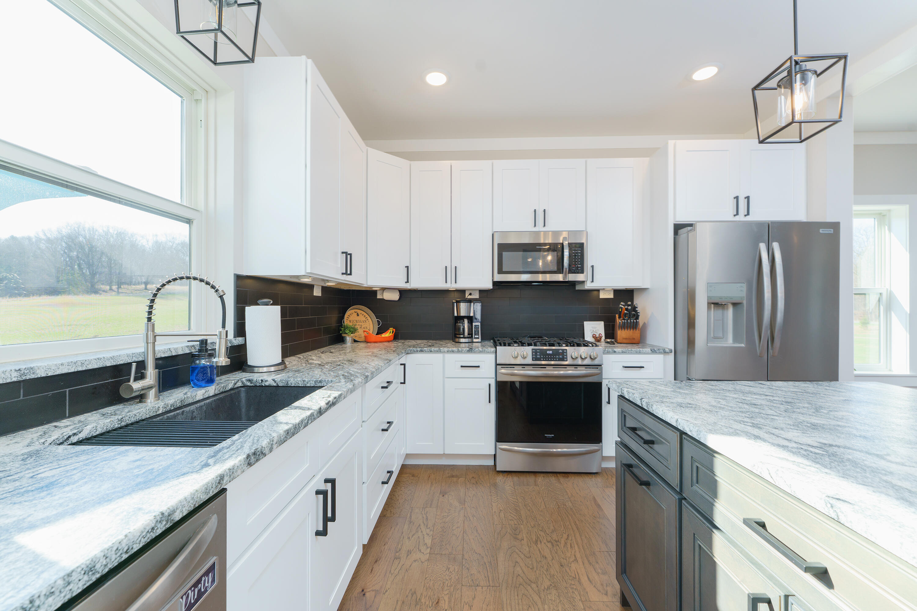 2015 Pierce Road Chelsea, MI 48118 - Photo 12 of 51 DSC09382