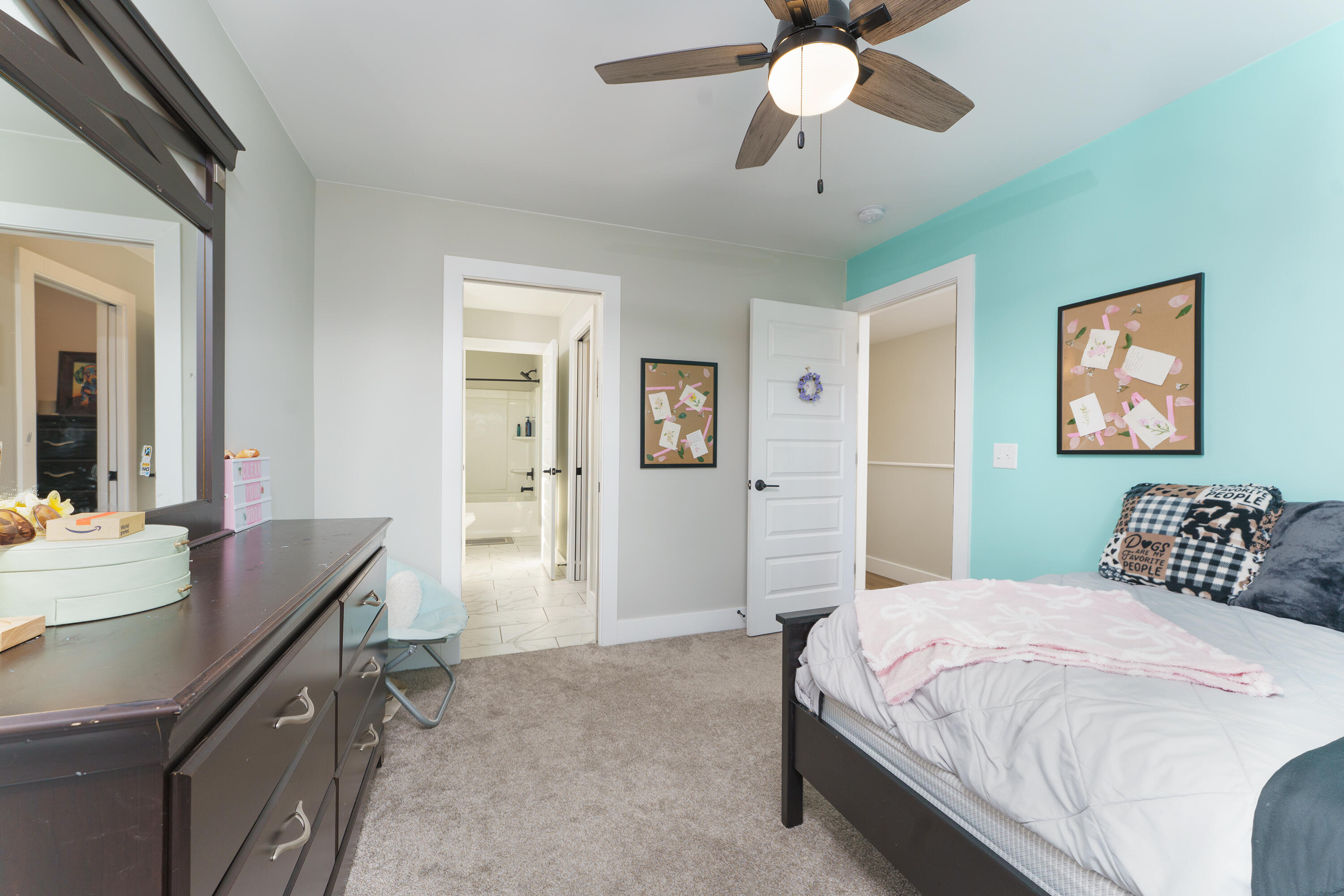 2015 Pierce Road Chelsea, MI 48118 - Photo 30 of 51 DSC09439