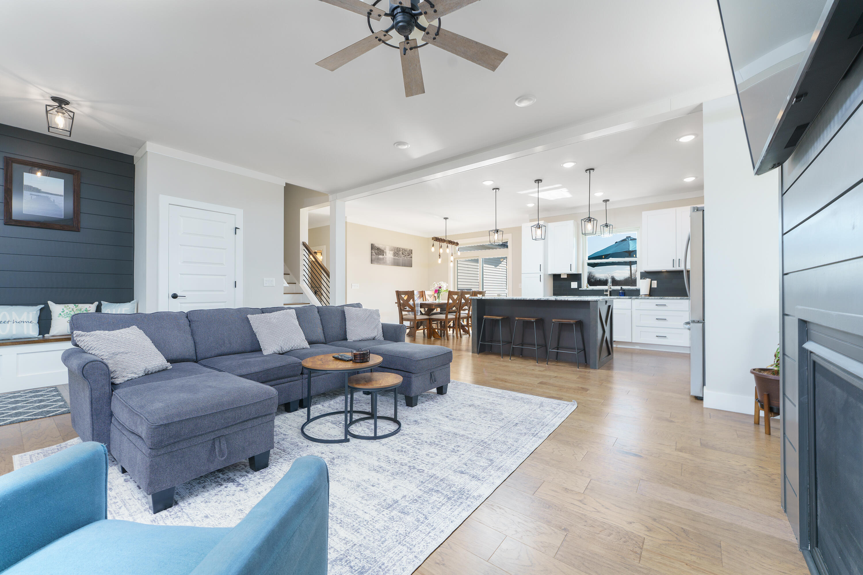 2015 Pierce Road Chelsea, MI 48118 - Photo 9 of 51 DSC09369