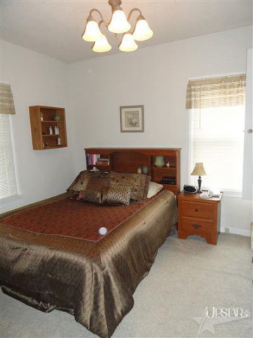 710 Mercer Avenue Decatur, IN 46733 - Photo 8 of 9