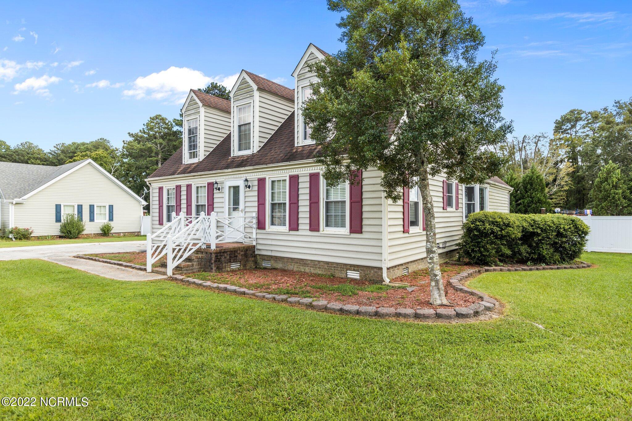 101 Marsh Road Washington, NC 27889 - Photo 3 of 41 4-web-or-mls-IMGL5359