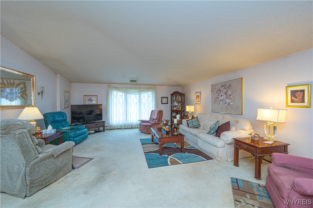 335 Maple Road Amherst, NY 14221 - Photo 15 of 47