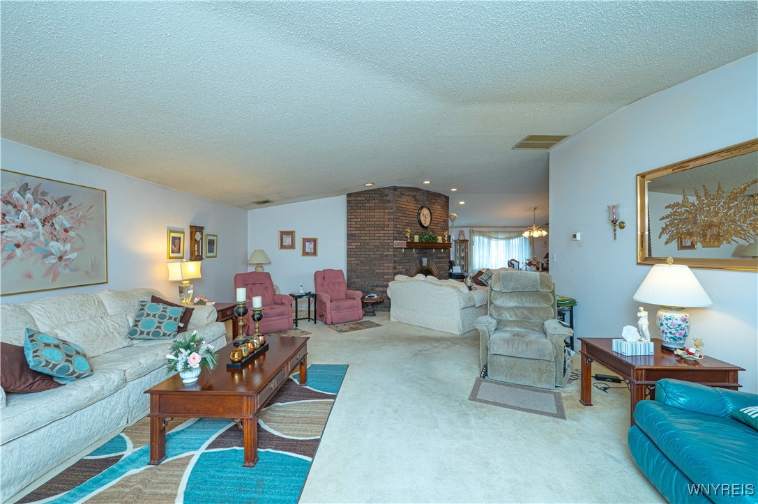 335 Maple Road Amherst, NY 14221 - Photo 16 of 47