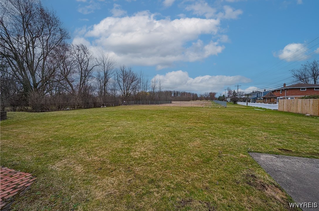 335 Maple Road Amherst, NY 14221 - Photo 47 of 47