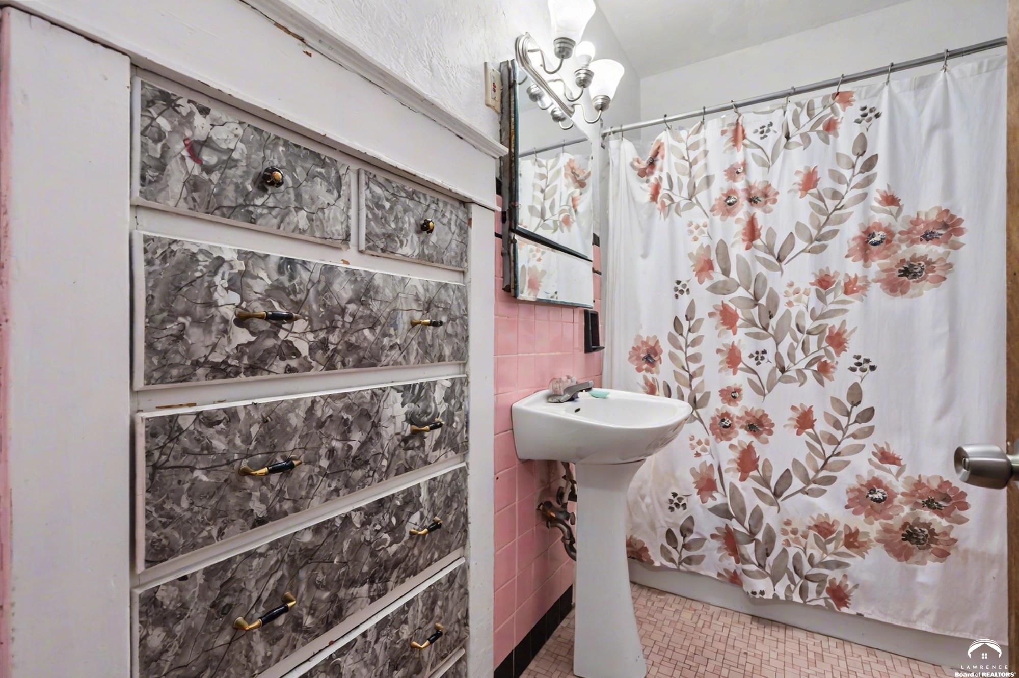 107 East Hale Street Spring Hill, KS 66083 - Photo 28 of 42