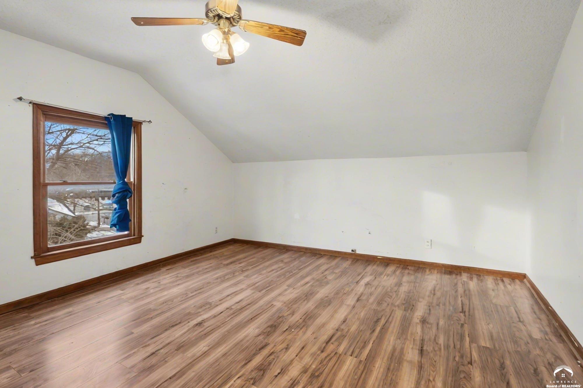 107 East Hale Street Spring Hill, KS 66083 - Photo 29 of 42