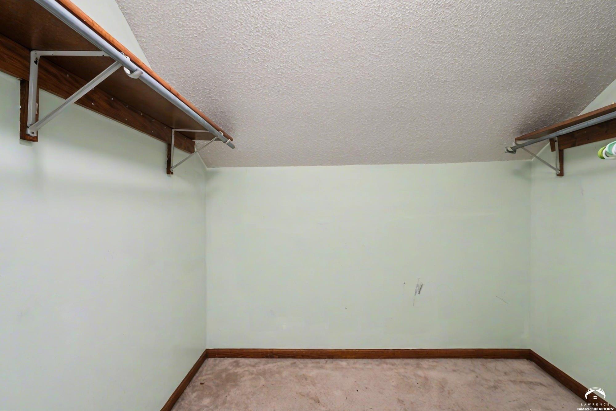 107 East Hale Street Spring Hill, KS 66083 - Photo 37 of 42